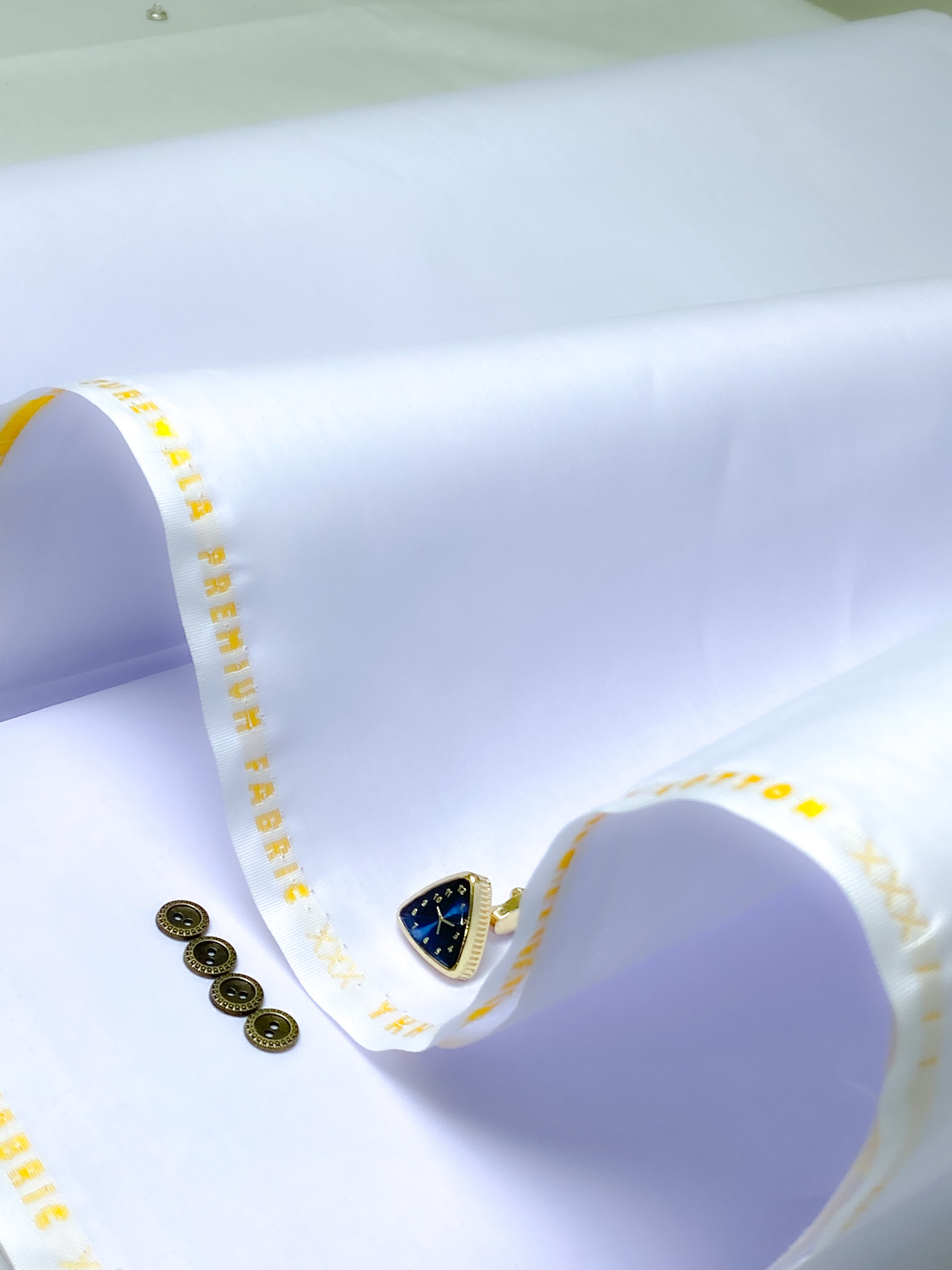 GUGU - C02 - UNSTICHED