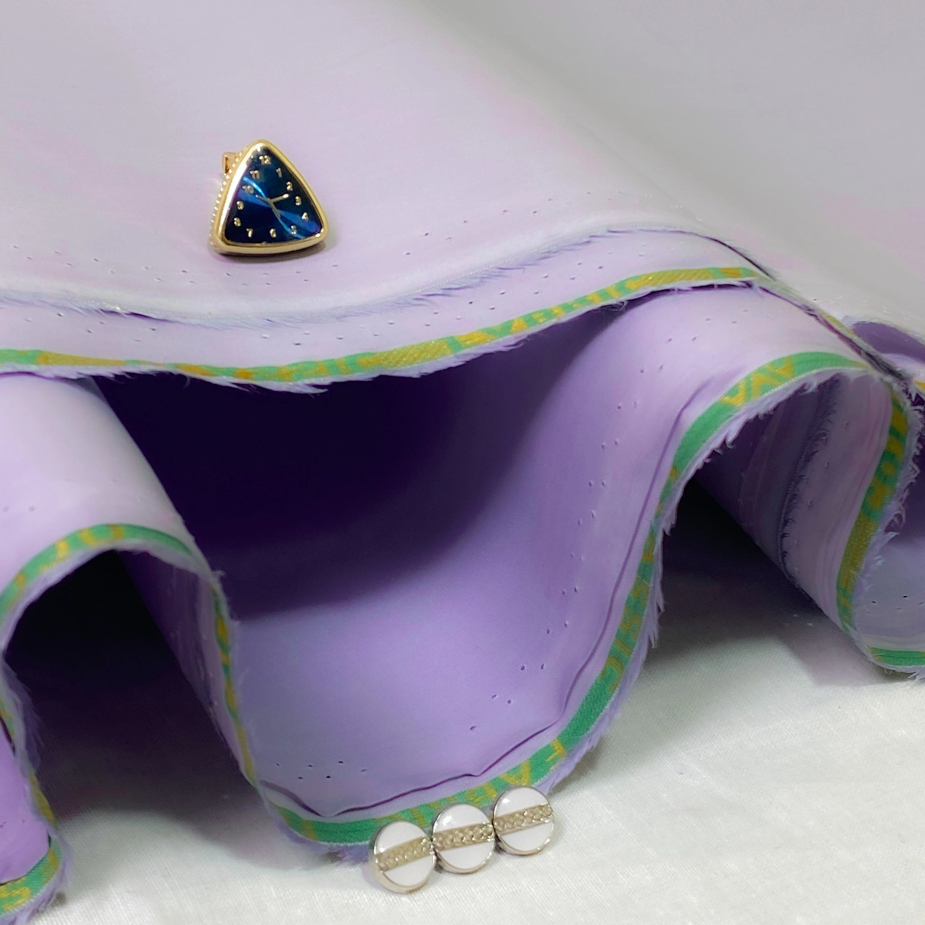 White Gold - C11 - UNSTICHED