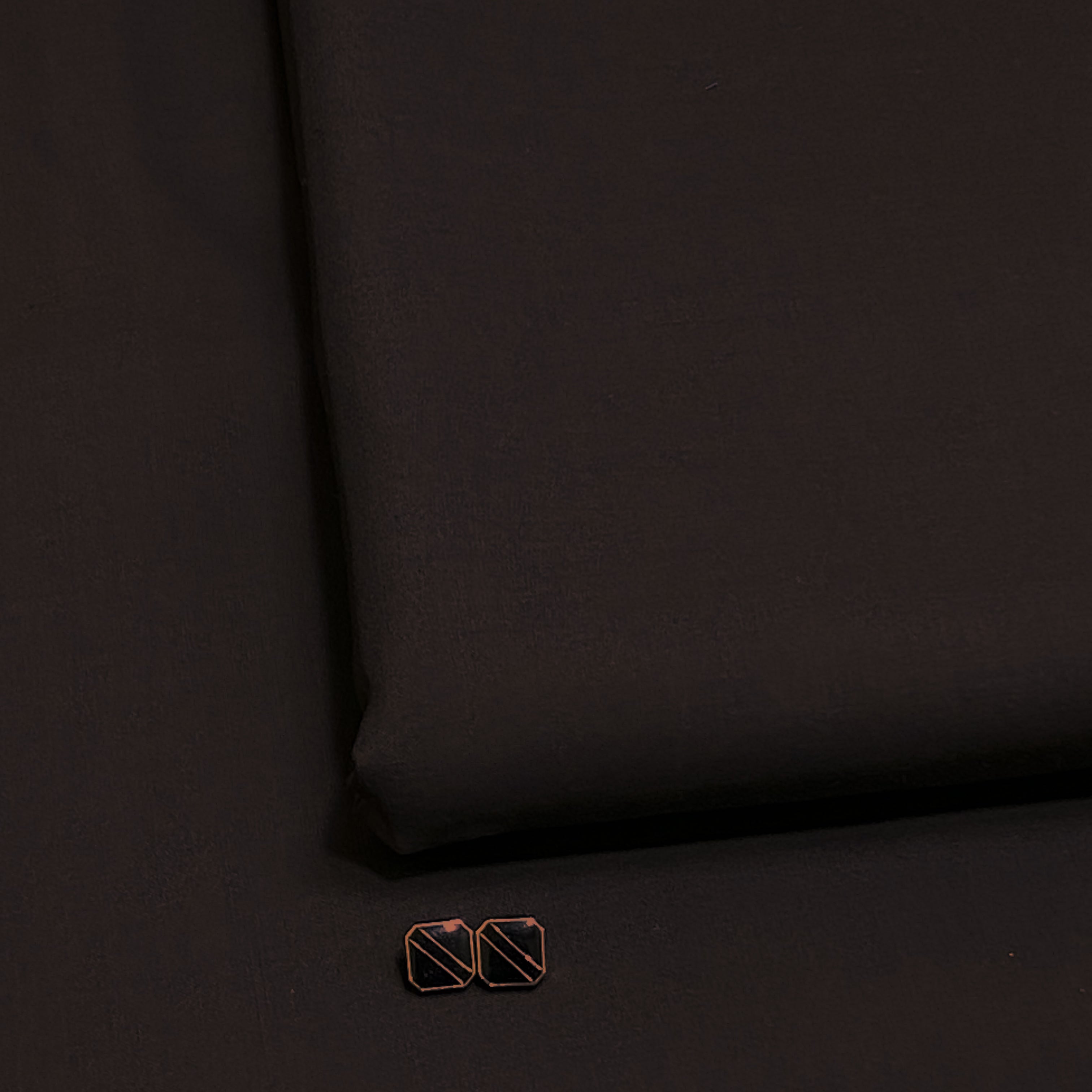 MILANO - C32- UNSTICHED