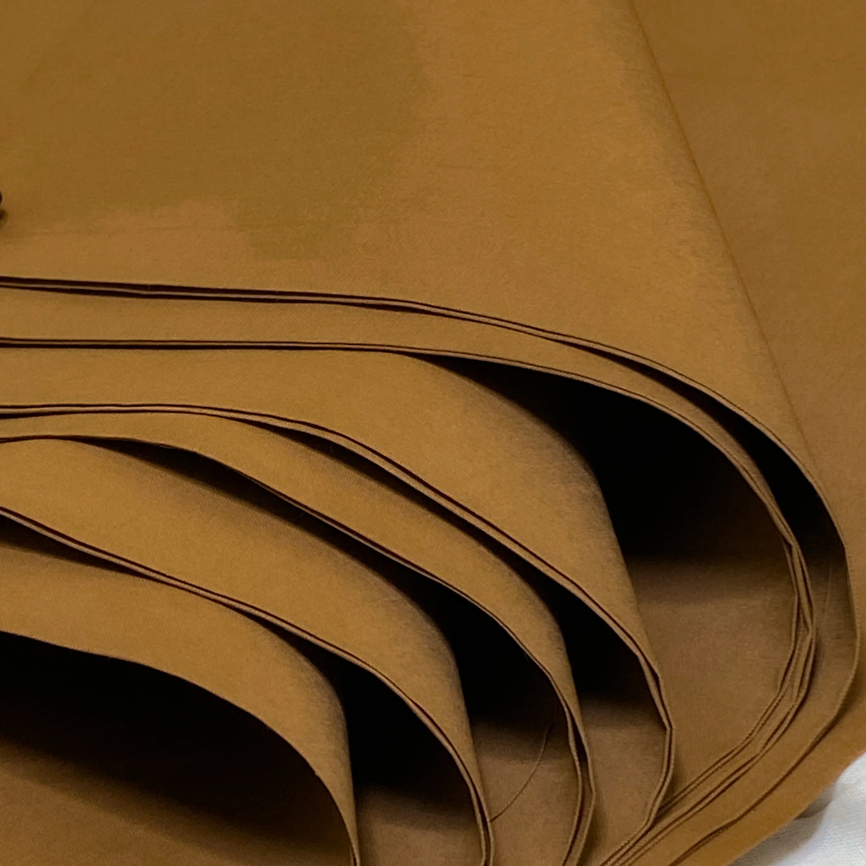 HIGH CLASS - C09 - UNSTICHED