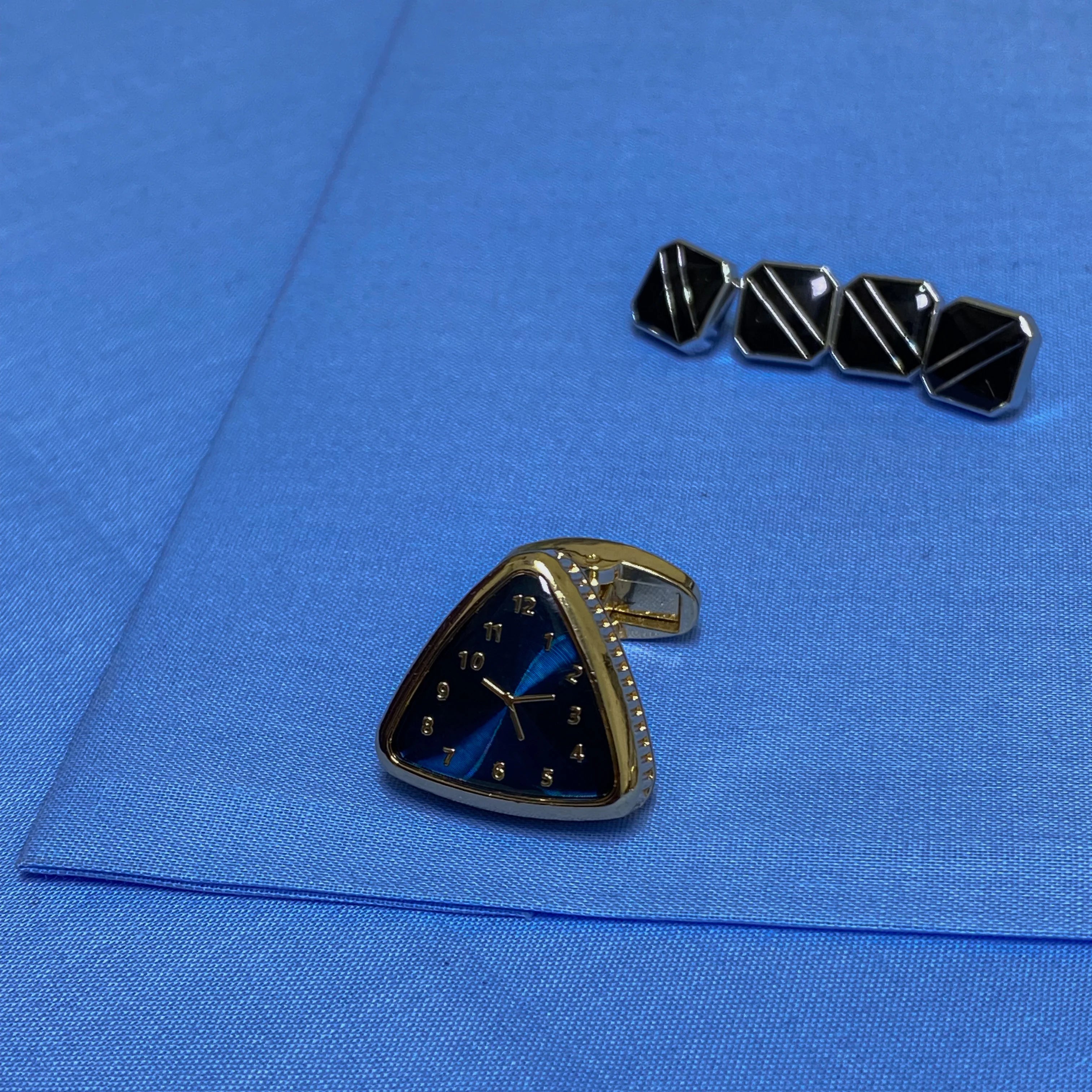 HIGH CLASS - C07 - UNSTICHED