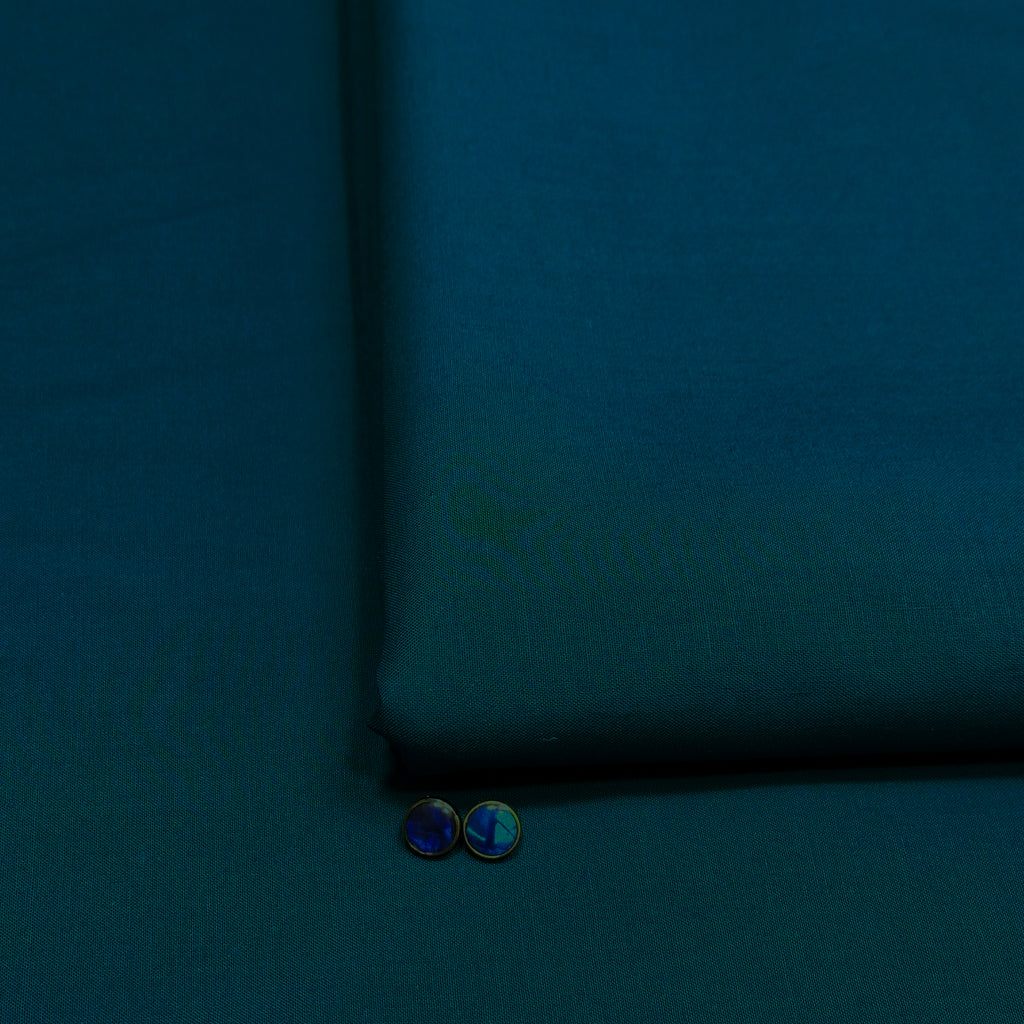 Aura Suiting - C04- UNSTICHED